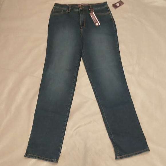 Gloria Vanderbilt | Jeans | Gloria 